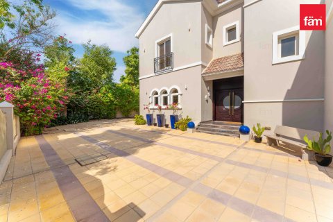 Vilă de închiriat în Dubai, EAU 5 dormitoare, 1112.3 mp.  №659259 - poză 22