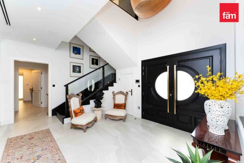Vilă de închiriat în Dubai, EAU 5 dormitoare, 1112.3 mp.  №659259 - poză 7