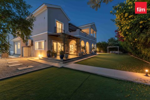Vilă de închiriat în Dubai, EAU 5 dormitoare, 1112.3 mp.  №659259 - poză 26