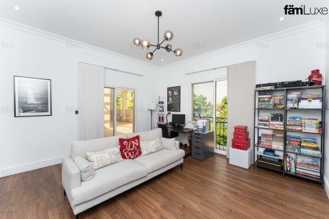 Dubai, संयुक्त अरब अमीरात में विला, 5 बेडरूम, 1112.3 वर्ग मीटर, संख्या 659259 - फ़ोटो 9