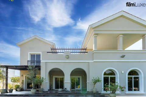 Dubai, संयुक्त अरब अमीरात में विला, 5 बेडरूम, 1112.3 वर्ग मीटर, संख्या 659259 - फ़ोटो 29