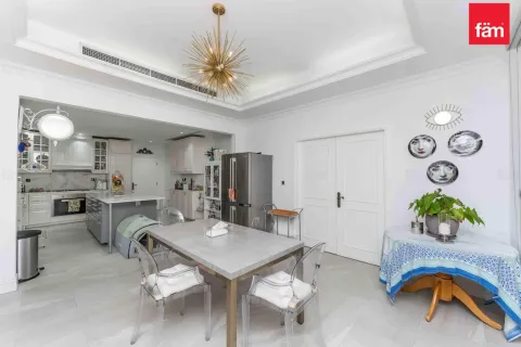 Vilă de închiriat în Dubai, EAU 5 dormitoare, 1112.3 mp.  №659259 - poză 5