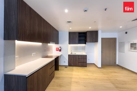 Lägenhet uthyres i Dubai, UAE 1 sovrum, 76.4 kvm Nr. 700087 - fotografi 2