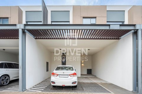 تاون هاوس للإيجار في Arabian Ranches 3، دبي، الإمارات العربية المتحدة 3 غرفة نوم ، 180 متر مربع ، رقم 684051 - صورة 2