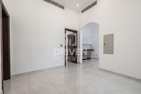 Villa en alquiler en Nadd Al Sheba, Dubai, EAU 6 dormitorios, 1468.05 m2 № 745944 - foto 15