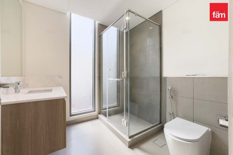 Villa til leie i Dubai, Emiratene 4 soverom, 368.2 kvm Nr. 655917 - Foto 21