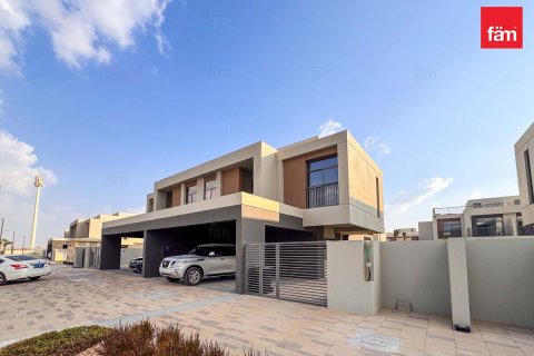 Villa til leie i Dubai, Emiratene 4 soverom, 368.2 kvm Nr. 655917 - Foto 25