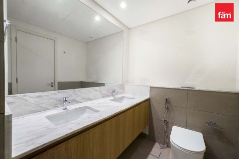 Villa til leie i Dubai, Emiratene 4 soverom, 368.2 kvm Nr. 655917 - Foto 19