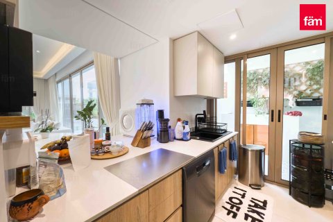 Villa in Al Furjan, Dubai, UAE 4 bedrooms, 301.9 sq.m. № 633739 - photo 8