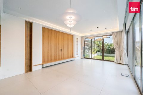 Villa til salg i Al Furjan, Dubai, UAE 4 soveværelser, 239.5 kvm № 633739 - foto 2