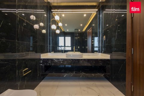 Villa in Dubai, UAE 5 bedrooms, 463.9 sq.m. № 669730 - photo 16