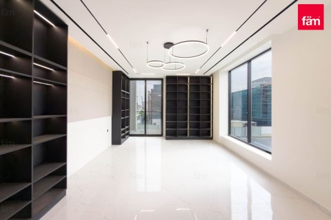 Villa in Dubai, UAE 5 bedrooms, 463.9 sq.m. № 669730 - photo 22