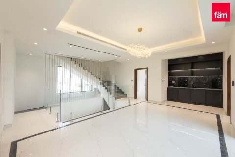 Villa in Dubai, UAE 5 bedrooms, 463.9 sq.m. № 669730 - photo 11