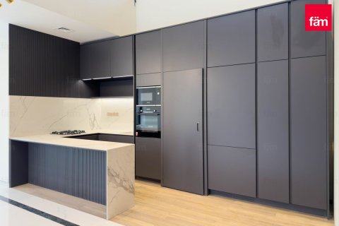 Villa in Dubai, UAE 5 bedrooms, 463.9 sq.m. № 669730 - photo 7