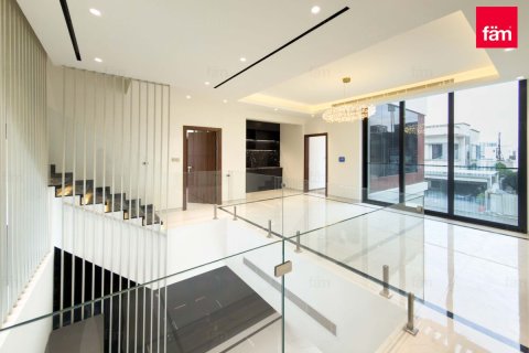 Villa in Dubai, UAE 5 bedrooms, 463.9 sq.m. № 669730 - photo 13