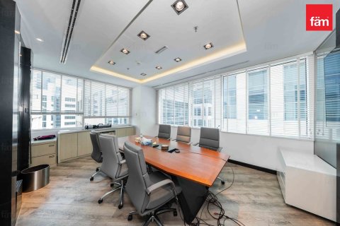 Birojs Business Bay, Dubaijā, AAE 176.1 m2 Nr. 738643 - attēls 5