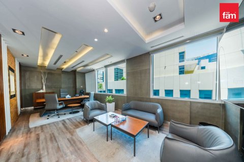 Birojs Business Bay, Dubaijā, AAE 176.1 m2 Nr. 738643 - attēls 1