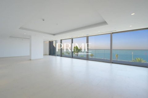 Palm Jumeirah, Dubai, UAE의 판매용 아파트 침실 3개, 596제곱미터 번호 643217 - 사진 1