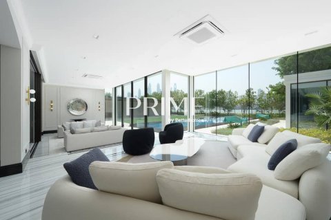 ویلا برای فروش در  Palm Jumeirah، Dubai، امارات متحده عربی  7 خوابه ، 1665 متر مربع ، شماره 643215 - تصویر 1