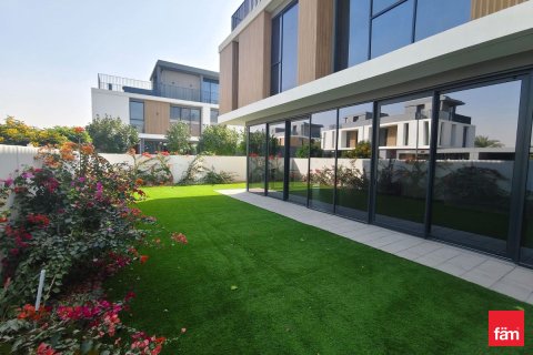 فيلا للإيجار في دبي، الإمارات العربية المتحدة 5 غرفة نوم ، 329.6 متر مربع ، رقم 687633 - صورة 10