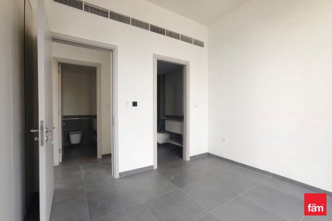 فيلا للإيجار في دبي، الإمارات العربية المتحدة 5 غرفة نوم ، 329.6 متر مربع ، رقم 687633 - صورة 2