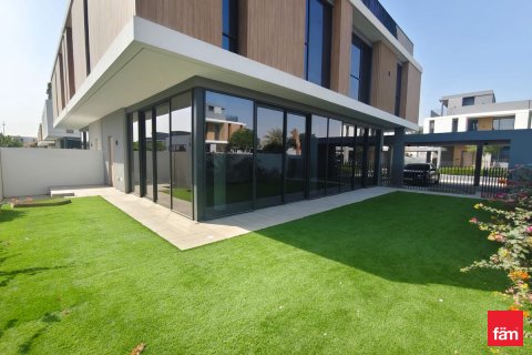 فيلا في دبي 5 غرفة نوم ، 329.6 متر مربع . ر قم 687633