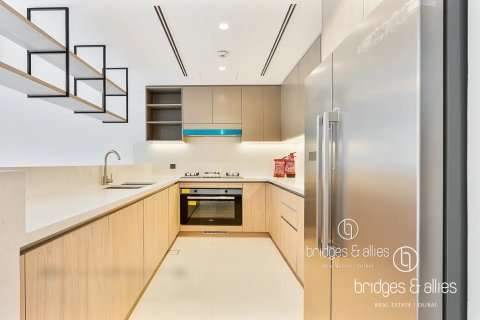 Villa a Tilal Al Ghaf, Dubai, EAU 3 camere da letto, 202 mq. № 687088