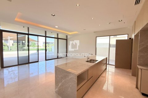 Villa in Dubai Hills Estate, Dubai, UAE 4 bedrooms, 800 sq.m. № 664811 - photo 2