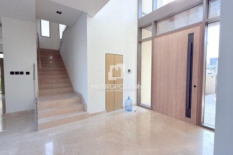 Villa in Dubai Hills Estate, Dubai, UAE 4 bedrooms, 800 sq.m. № 664811 - photo 10