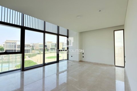 Villa in Dubai Hills Estate, Dubai, UAE 4 bedrooms, 800 sq.m. № 664811 - photo 19