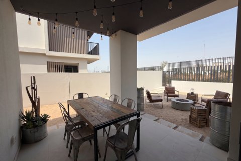 Kuća u nizu u gradu Dubai, UAE 4 spavaće sobe, 286 m2 Br. 751288 - Slika 7