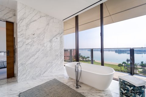 Apartman u gradu Palm Jumeirah, Dubai, UAE 2 spavaće sobe, 267 m2 Br. 696260 - Slika 16