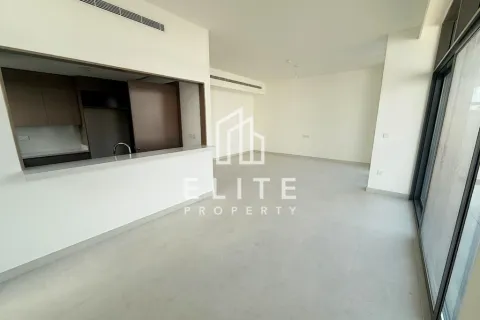 Villa zur Miete in Dubai, VAE 4 Schlafzimmer Nr. 681756 - Foto 2