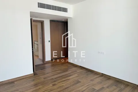 Villa zur Miete in Dubai, VAE 4 Schlafzimmer Nr. 681756 - Foto 7