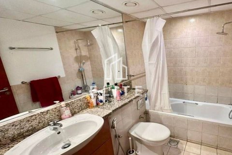 Apartament do wynajęcia w Greens, Dubai, ZEA 2 sypialnie, 107 mkw., nr 681758 - zdjęcie 12