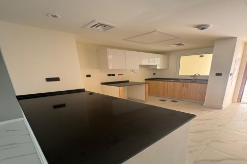 Városi lakóépület itt: Rukan, Dubai, EAE, 2 hálószoba, 133 m², azonosító: 709310 - fénykép 7