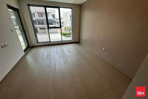 Rijtjeshuis te huur in Dubai, VAE 4 slaapkamers, 139.3 vr.m., nr 680043 - foto 8