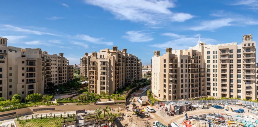 Huoneisto Umm Suqeim, Dubai, Arabiemiraatit 3 makuuhuonetta, 172.5 m2 № 680044