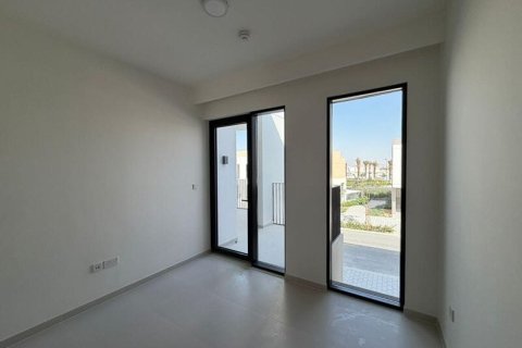Βίλα σε Arabian Ranches 3, Dubai, ΗΑΕ 3 υπνοδωμάτια, 128 τ.μ. Αρ. 735945 - φωτογραφία 2