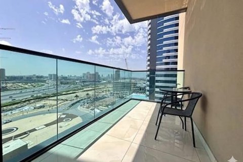Apartment in Jumeirah Village Circle, Dubai, UAE 45 sq.m. № 728739 - photo 7