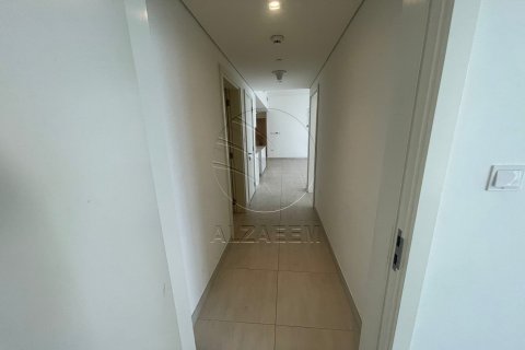 Appartement te huur in Al Reem Island, Abu Dhabi, VAE 3 slaapkamers, 126 vr.m., nr 662880 - foto 9