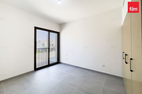 Townhouse sa Dubai, UAE 3 silid-tulugan, 16449.8 sq.m. № 652142 - larawan 9