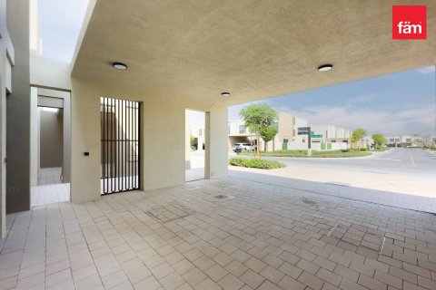 Townhouse sa Dubai, UAE 3 silid-tulugan, 16449.8 sq.m. № 652142 - larawan 15