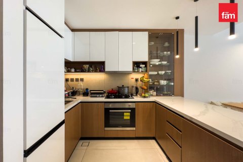 Apartment til salg i Dubai, UAE 1 soveværelse, 74.2 kvm № 652139 - foto 3