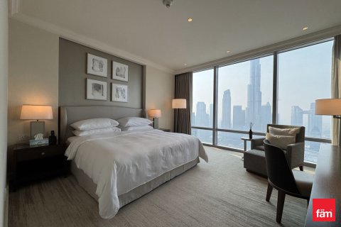 Appartement te huur in Downtown Dubai (Downtown Burj Dubai), Dubai, VAE 2 slaapkamers, 125.9 vr.m., nr 652141 - foto 3
