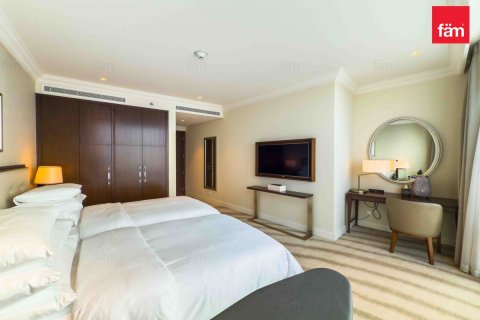 Apartamento en alquiler en Downtown Dubai (Downtown Burj Dubai), Dubai, EAU 2 dormitorios, 125.9 m2 № 652141 - foto 15