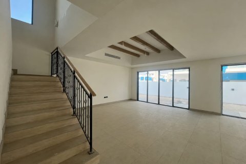 Villa til salgs i Damac Lagoons, Dubai, Emiratene 6 soverom, 432 kvm Nr. 722162 - Foto 2