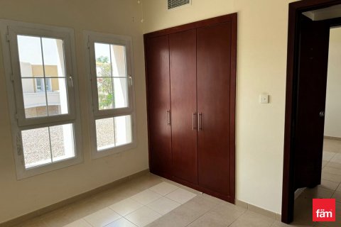 Таунхаус Дубай, БАӘ-да 3 жатын бөлмелер, 523.7 м² № 641369 - фото 8