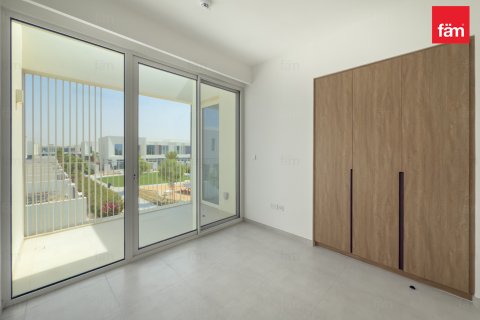 Villa til leje i Dubai, UAE 3 soveværelser, 174 kvm № 641372 - foto 4