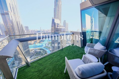 Apartamento en alquiler en Downtown Dubai (Downtown Burj Dubai), Dubai, EAU 3 dormitorios, 191.28727700 m2 № 718406 - foto 15